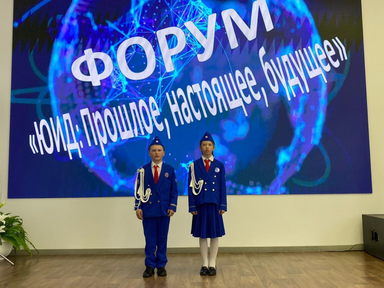 Укажите подпись к картинке.